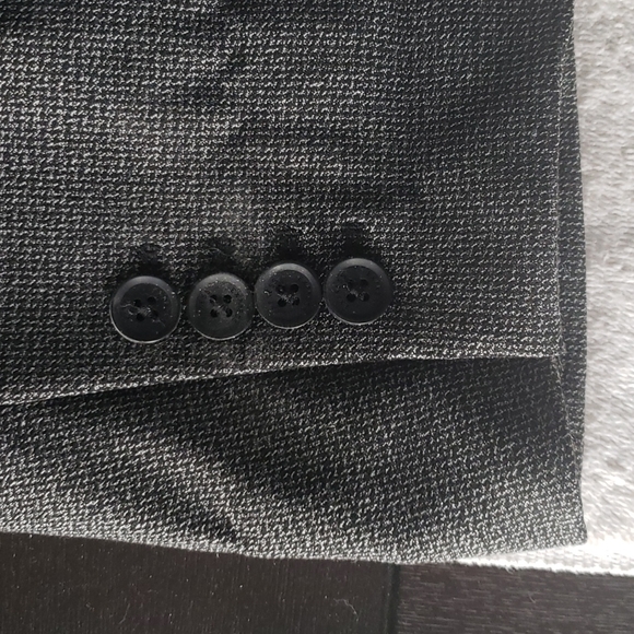 Blazer - Picture 3 of 5